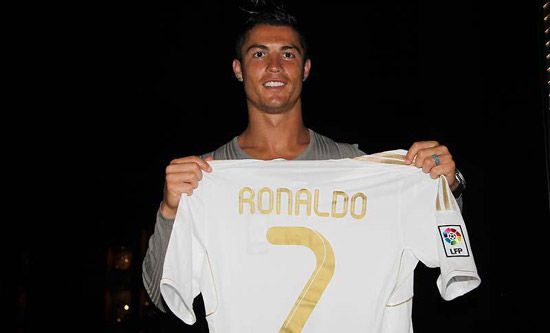 记者：罗马可能向佩7提供降薪合同，迪巴拉的续约要复杂得多（记者称罗马或向佩7递交降薪续约方案，迪巴拉续约更为棘手）