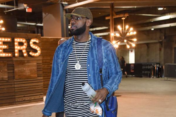 切利克：为罗马效力非常开心；续约？会等到合适的时间再谈（切利克称在罗马效力很开心：续约将待时机成熟再谈）