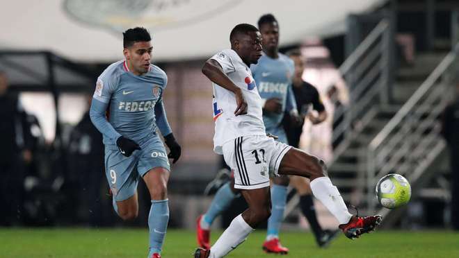 米体：罗马想在冬窗从马竞签拉斯帕多里，已经联系球员经纪人（米体：罗马拟在冬窗从马竞引进拉斯帕多里，已与经纪人接触）